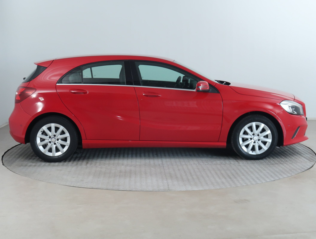 Mercedes-Benz A