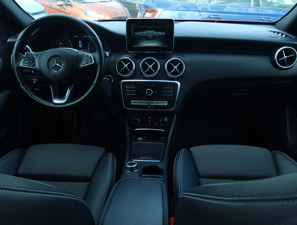 Mercedes-Benz A