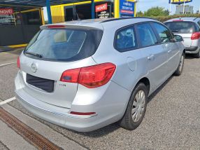 Opel Astra - 2015