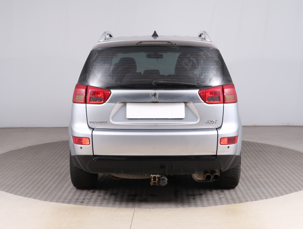 Peugeot 4007