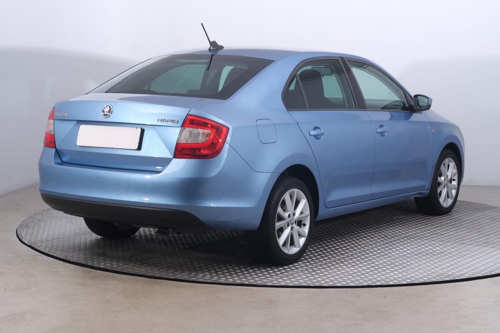 Škoda Rapid