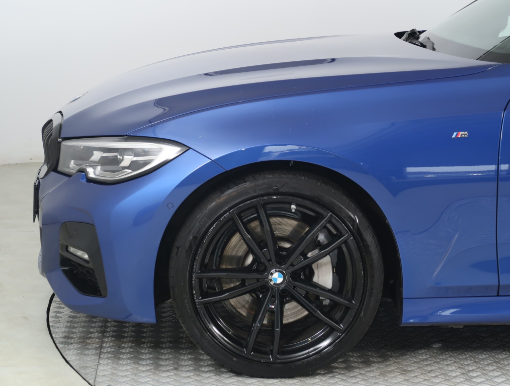BMW 3