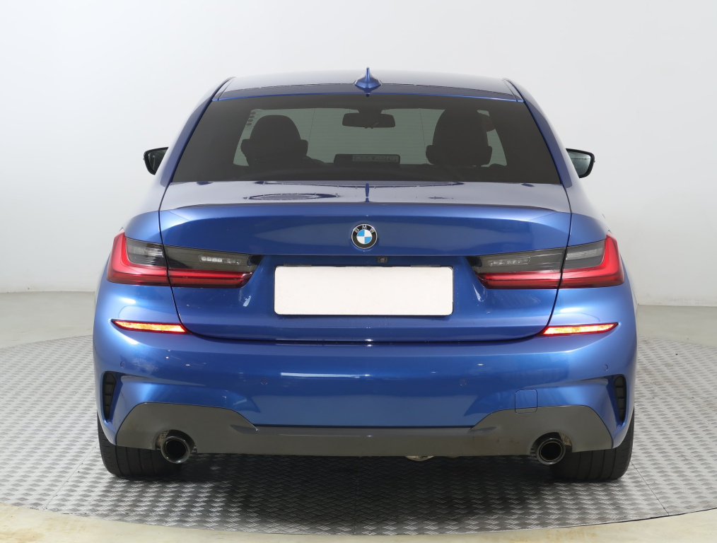 BMW 3