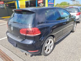 Volkswagen Golf - 2010