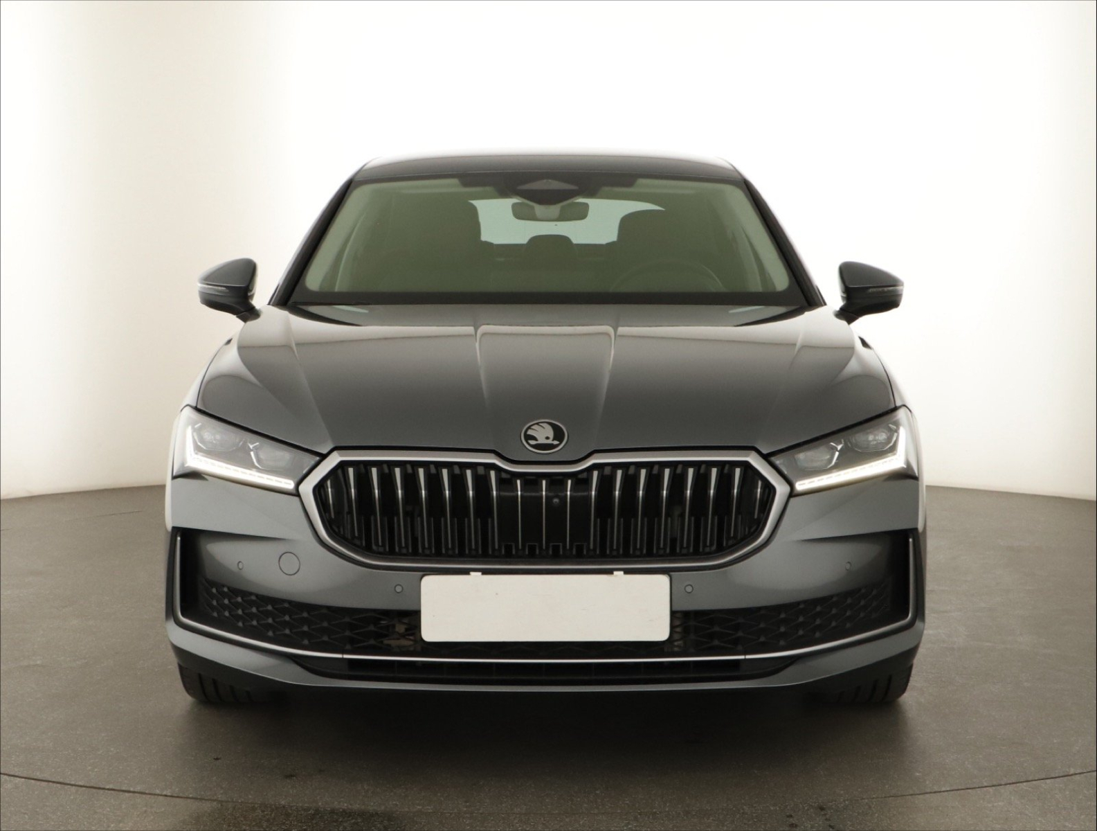 Škoda Superb - 2024