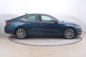Škoda Octavia - 2023