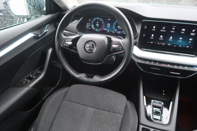 Škoda Octavia - 2023