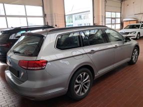 Volkswagen Passat - 2016