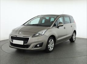 Peugeot 5008 - 2015