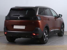 Peugeot 5008 - 2021