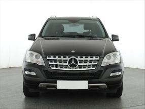 Mercedes-Benz ML - 2010