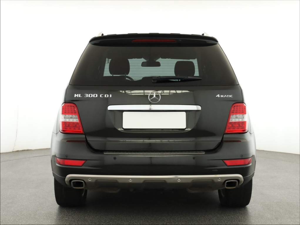 Mercedes-Benz ML