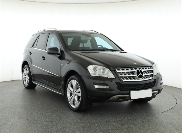 Mercedes-Benz ML 2010