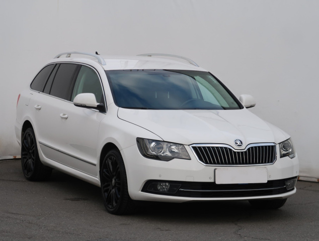 Škoda Superb, 2014