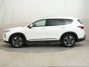 Hyundai Santa Fe - 2020