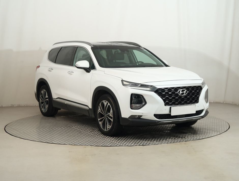 Hyundai Santa Fe - 2020
