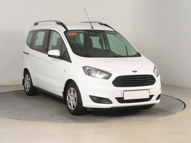 Ford Tourneo Courier 2017