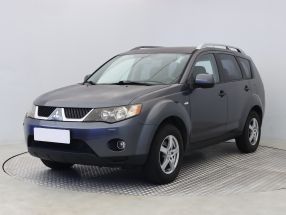 Mitsubishi Outlander - 2009