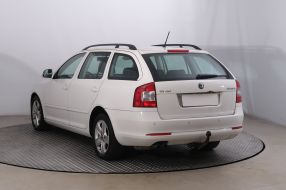 Skoda Octavia - 2011