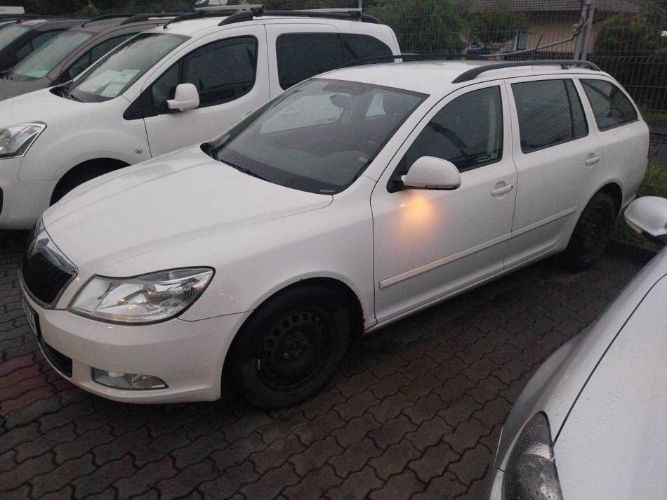 Skoda Octavia - 2011