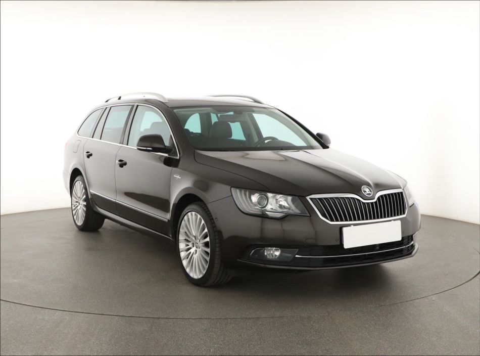 Skoda Superb - 2013