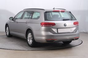 Volkswagen Passat - 2017
