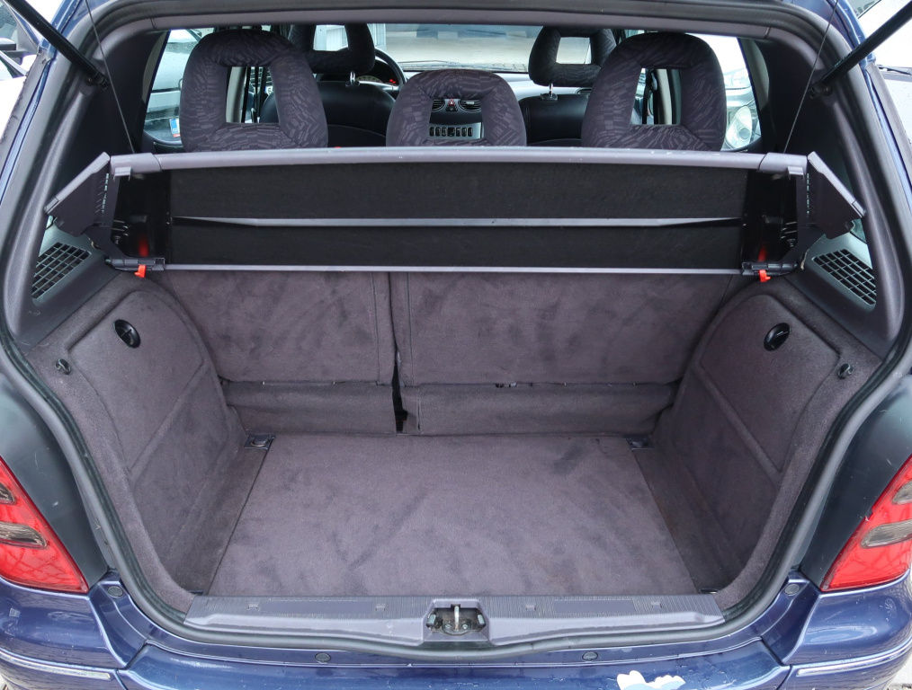 Mercedes-Benz A