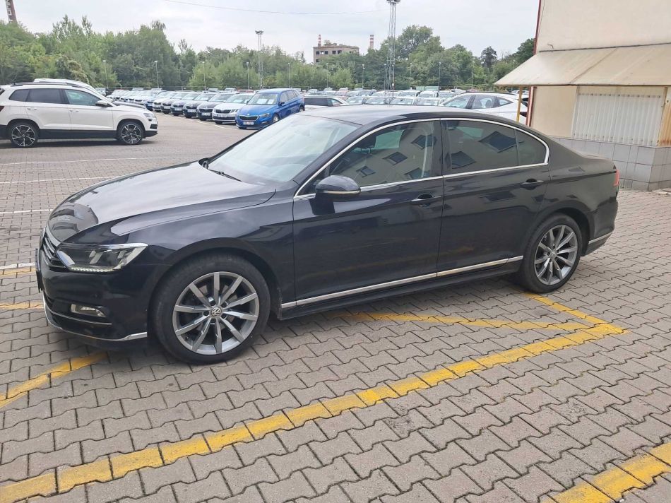 Volkswagen Passat - 2017