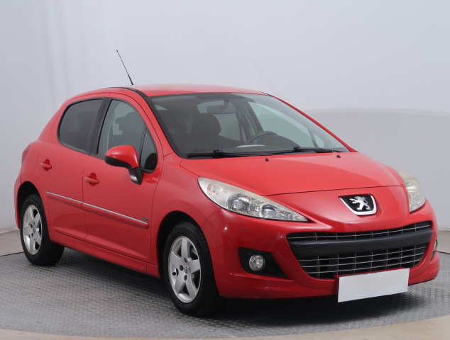 Peugeot 207 2011
