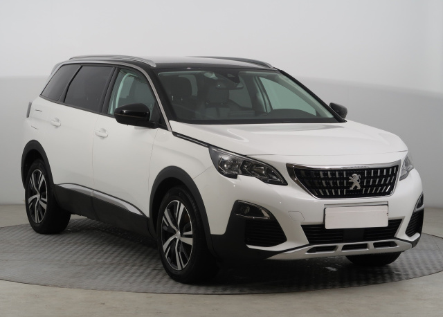Peugeot 5008 2020
