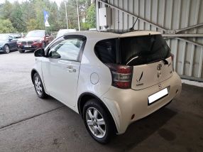 Toyota iQ - 2009