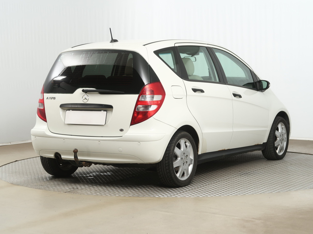 Mercedes-Benz A