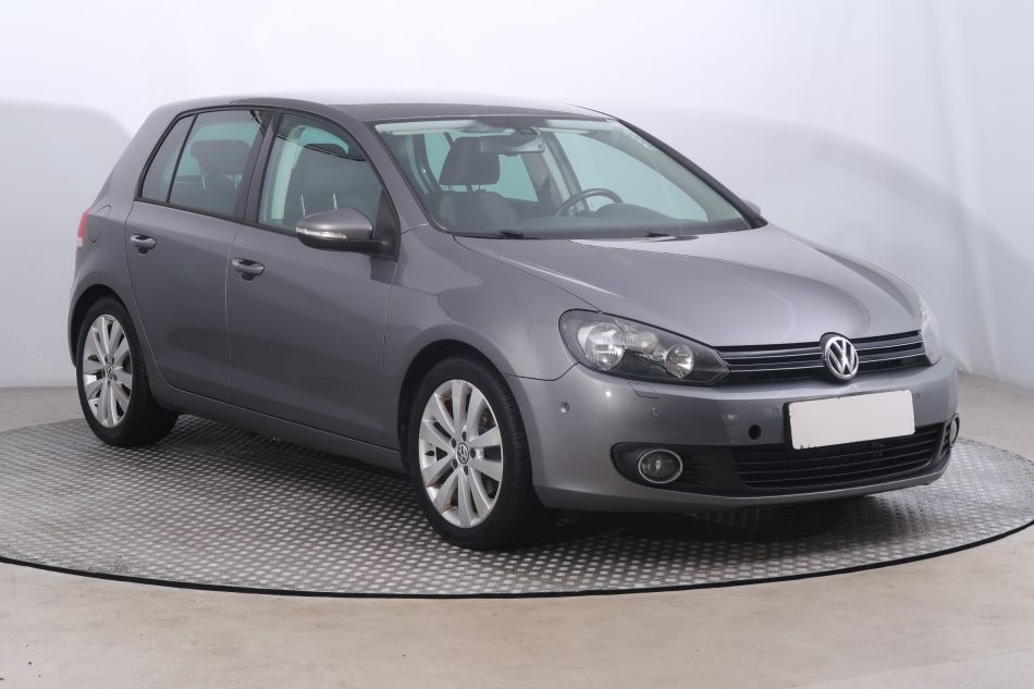 Volkswagen Golf - 2010