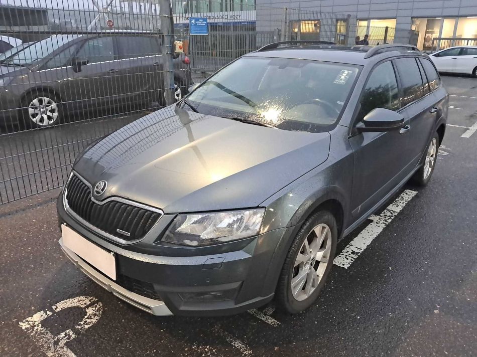 Skoda Octavia Scout - 2015