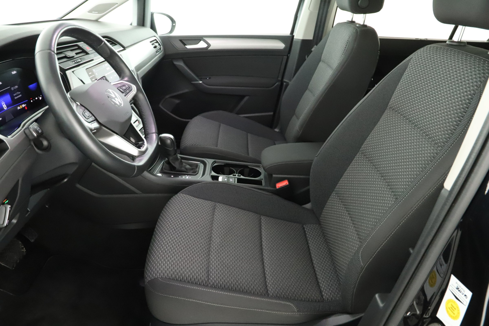 Volkswagen Touran - 2023