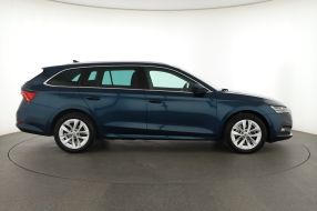 Škoda Octavia - 2022