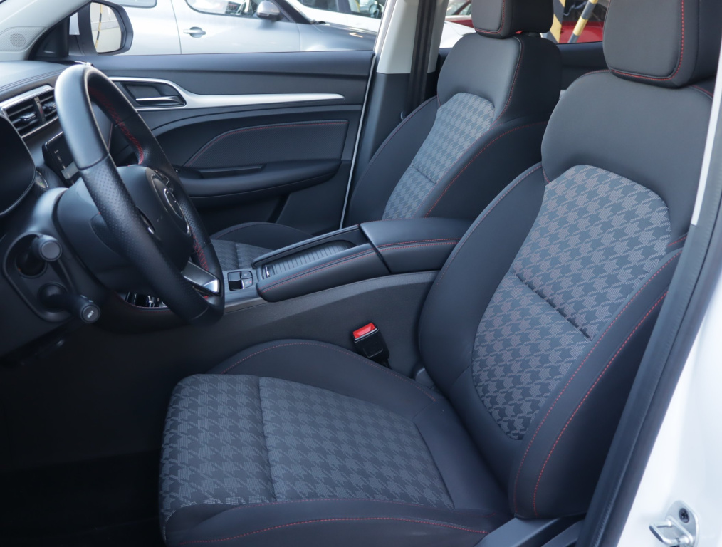 MG ZS SUV