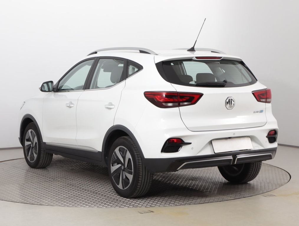 MG ZS SUV