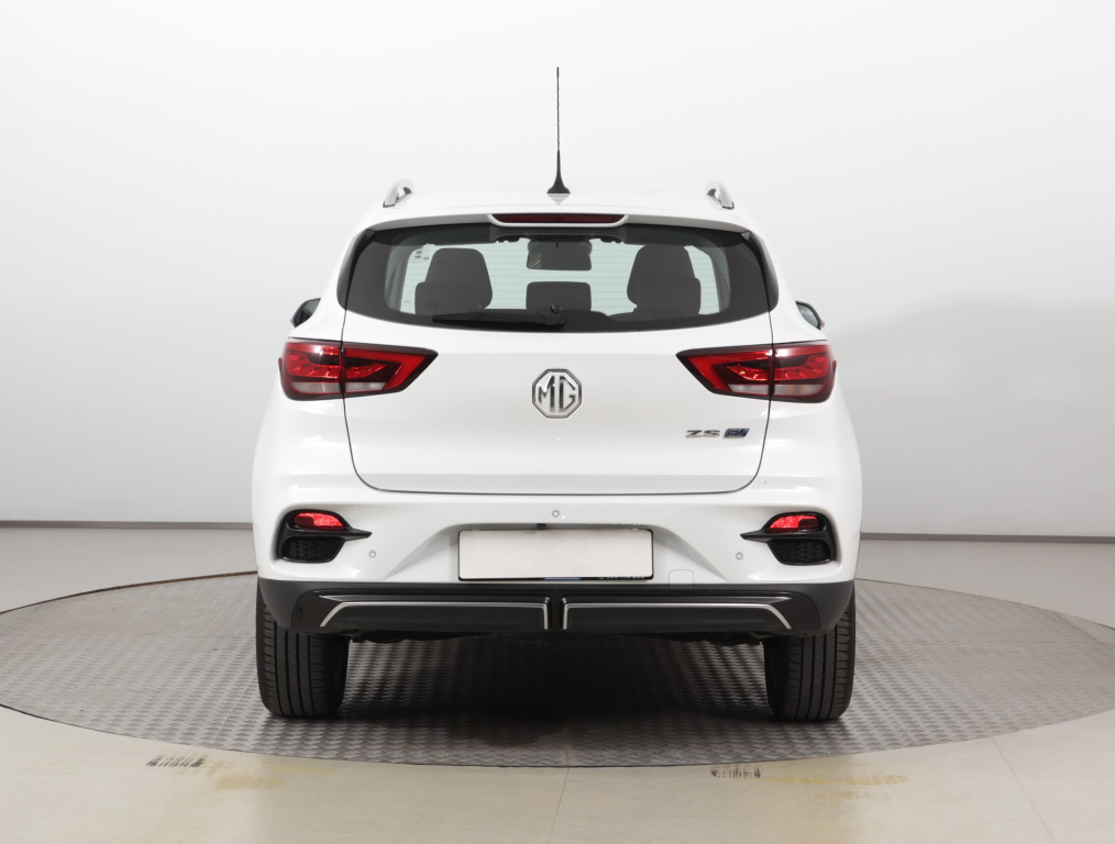 MG ZS SUV