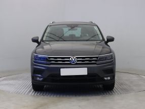 Volkswagen Tiguan - 2020