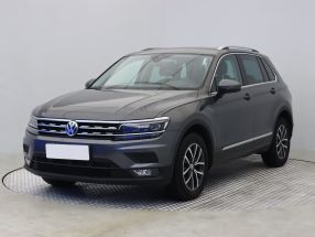 Volkswagen Tiguan - 2020