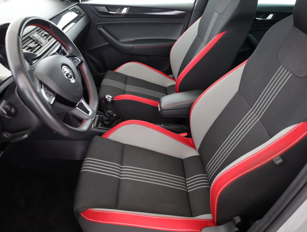 Škoda Rapid Spaceback