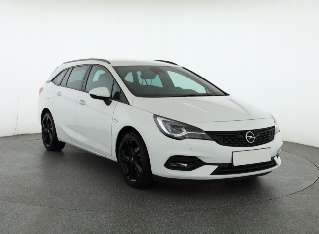 Opel Astra, 2020
