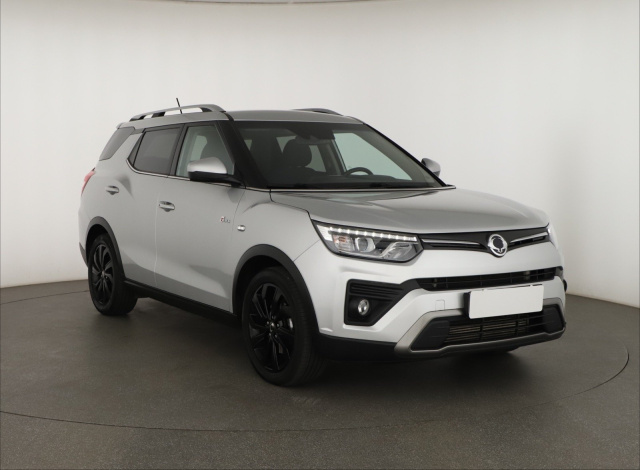 Ssang Yong Tivoli Grand 2021