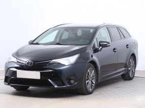 Toyota Avensis - 2016