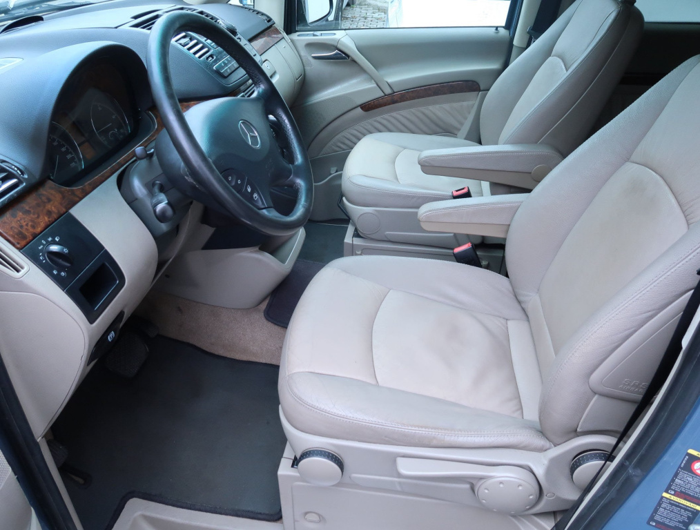 Mercedes-Benz Viano