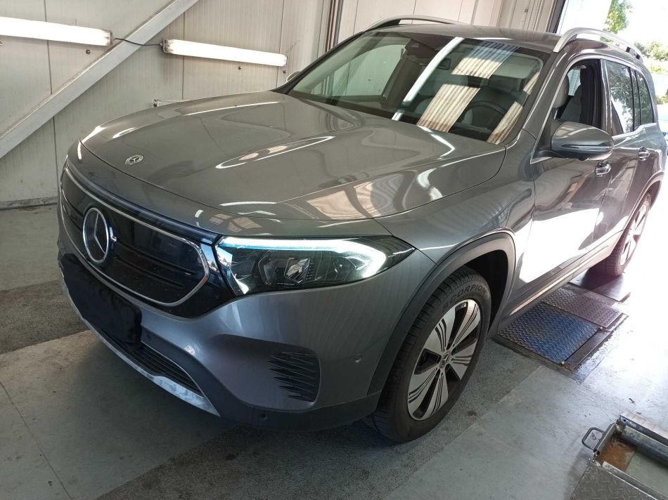 Mercedes-Benz EQB - 2023