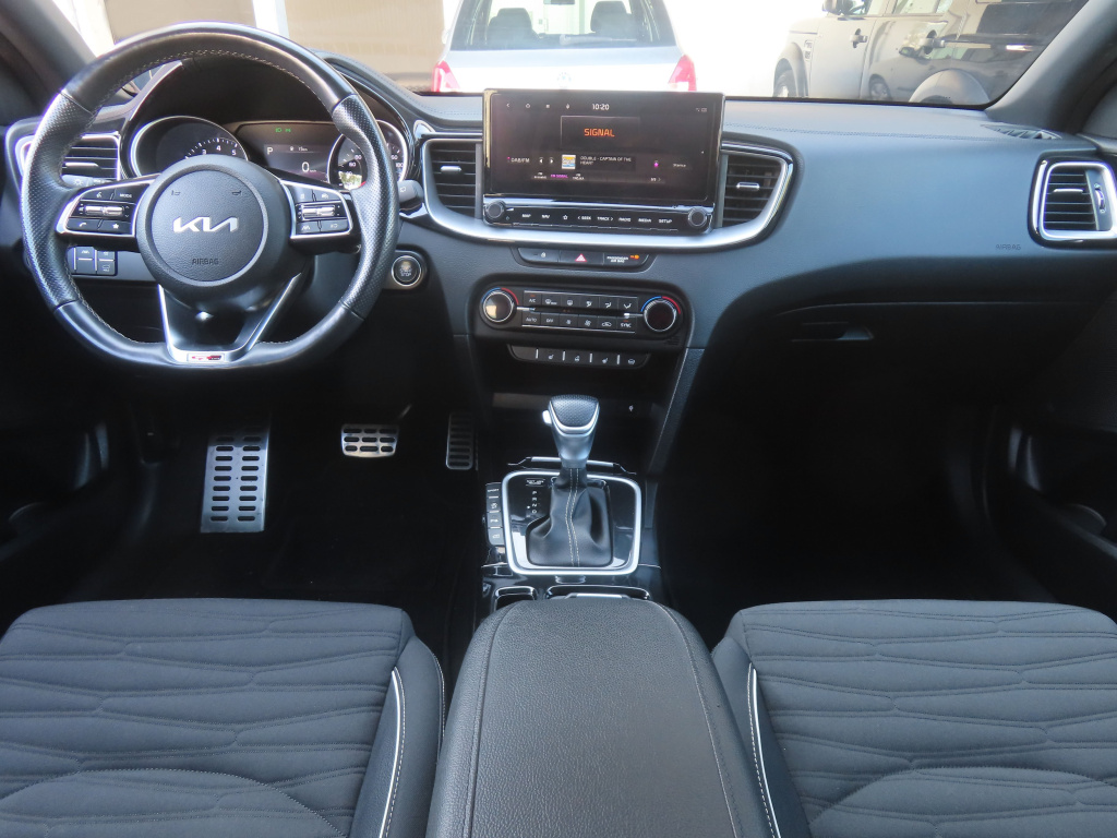 Kia ProCeed