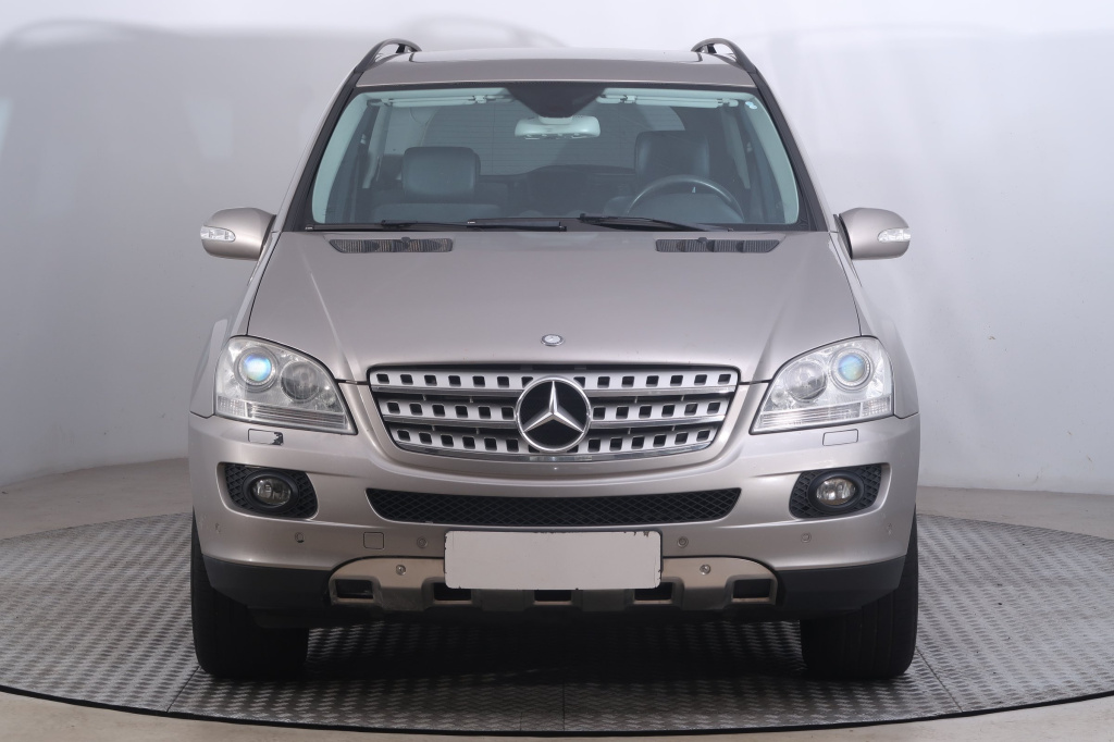 Mercedes-Benz ML
