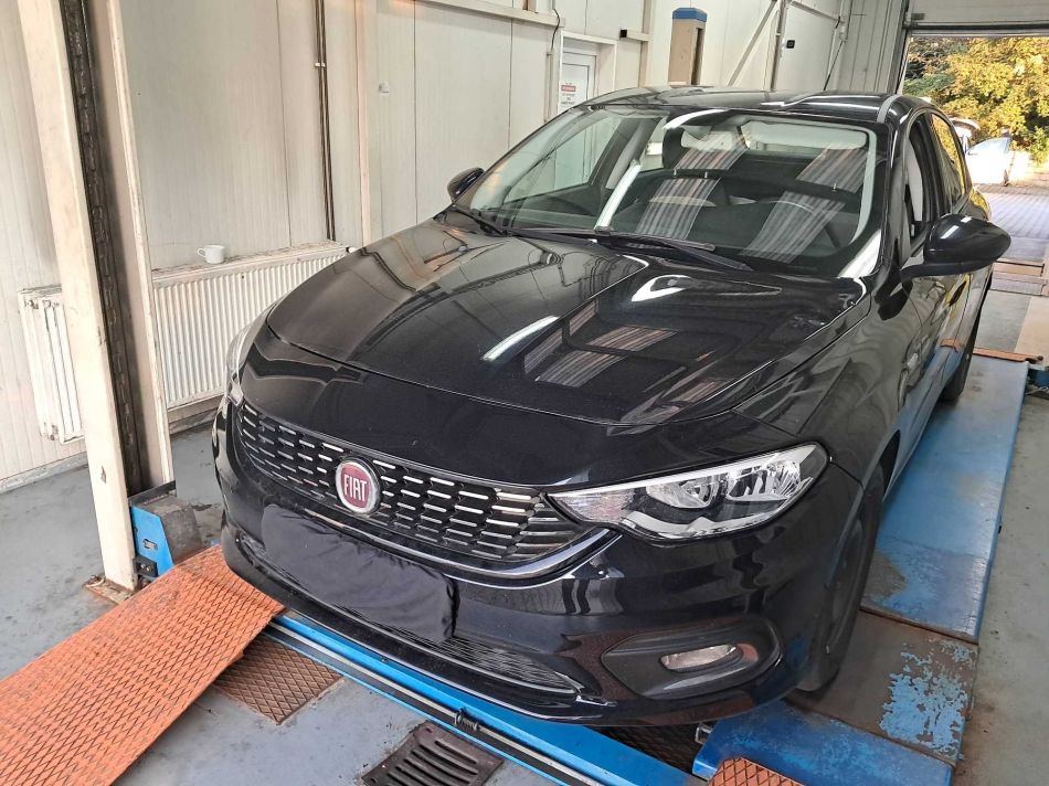 Fiat Tipo - 2016